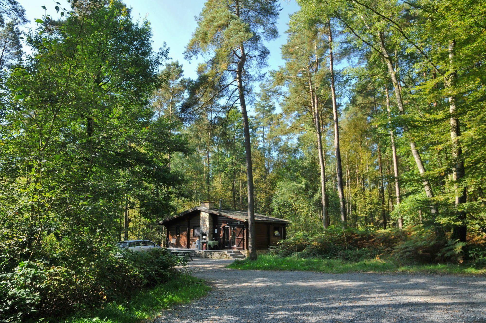 Village De Vacances D'Oignies Dış mekan fotoğraf