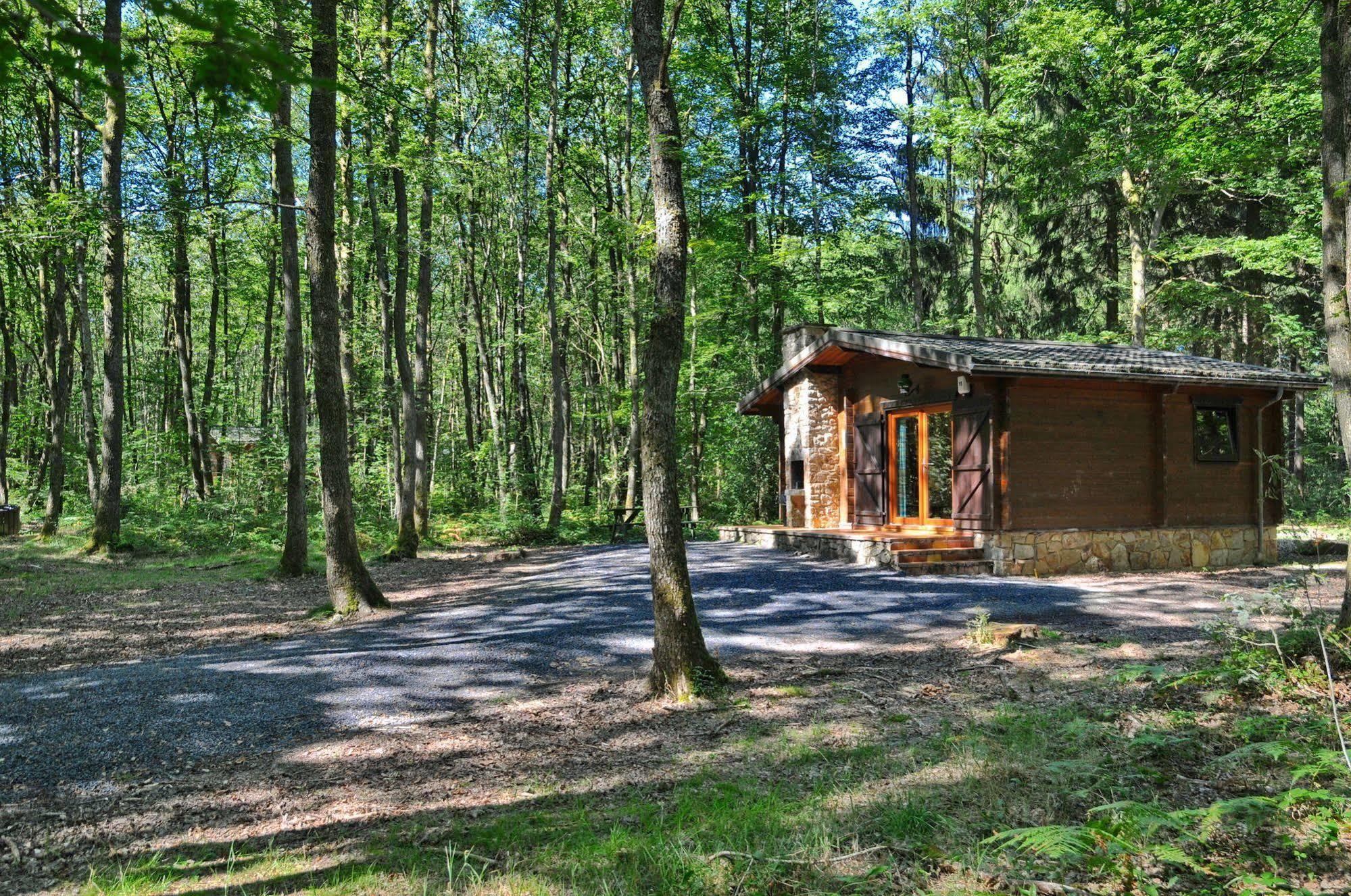 Village De Vacances D'Oignies Dış mekan fotoğraf
